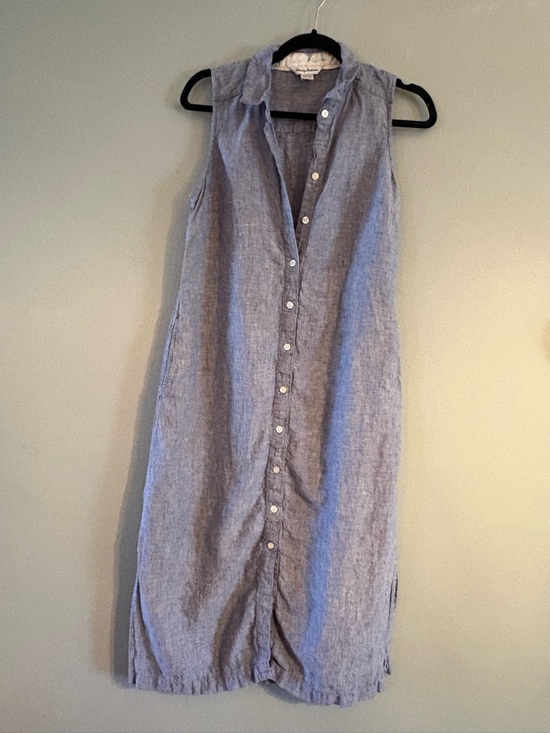 Tommy Bahama Dresses & Skirts - Tommy Bahama Sleeveless Button-Front Linen Midi Dress - Light Blue
